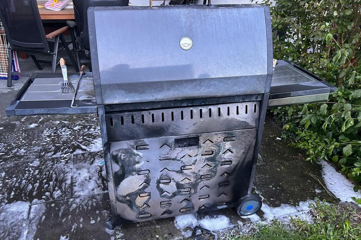 Brand in Schaffhausen – Gasgrill fängt Feuer