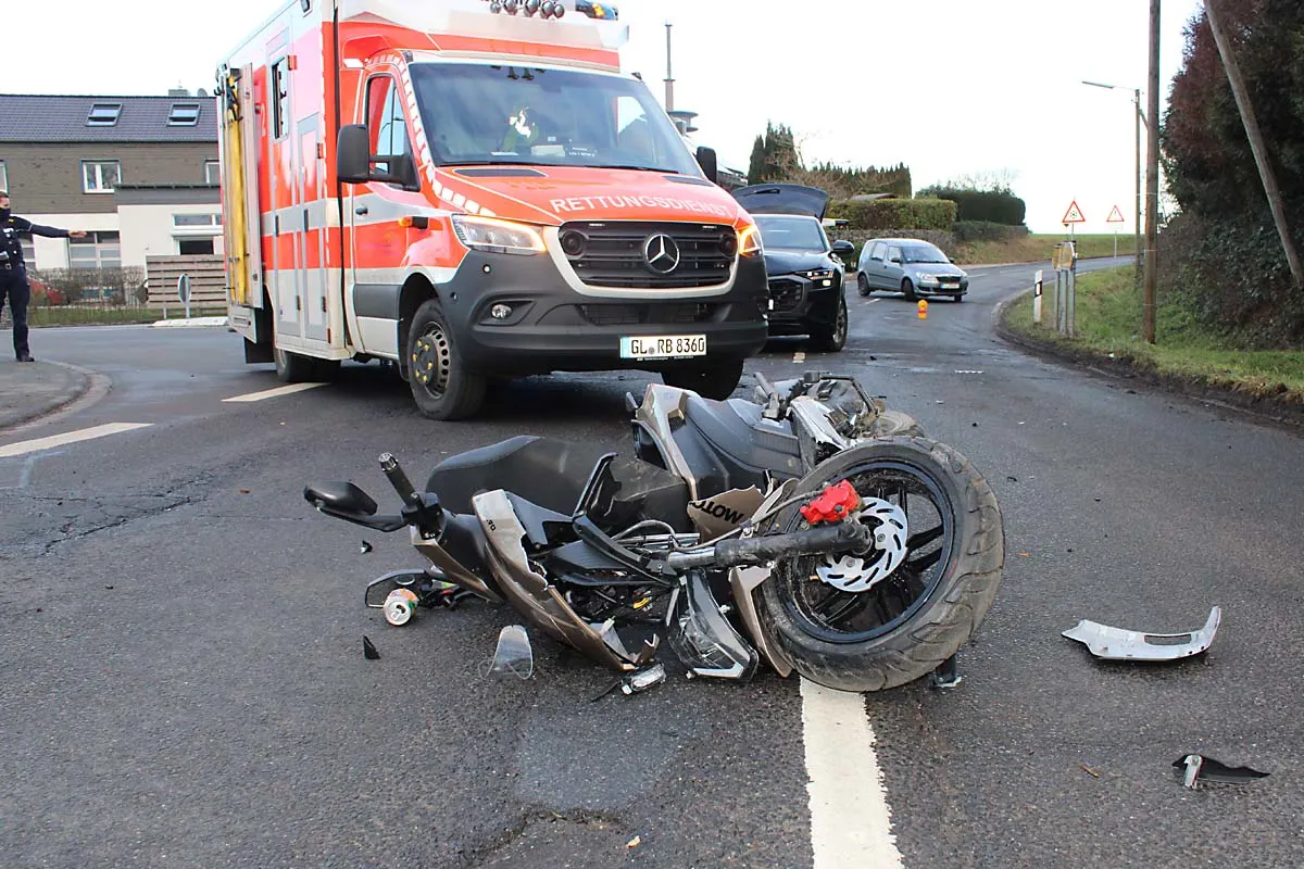 Leichlingen - 15-Jähriger bei Unfall schwer verletzt 