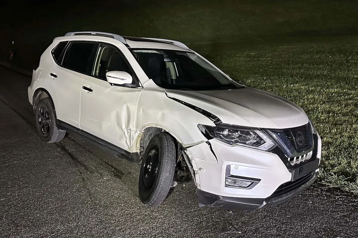 Unfall in Herisau AR – Fahrunfähiger Lenker prallt gegen Stützmauer