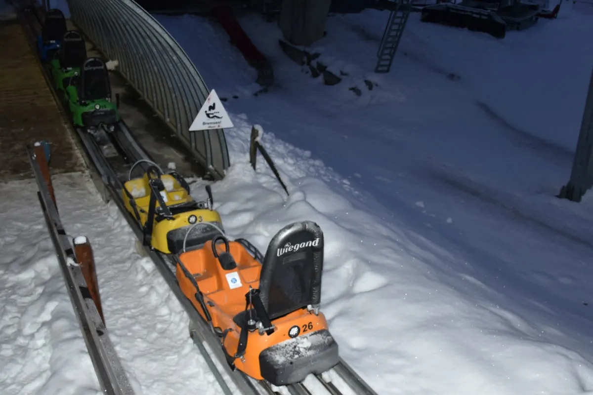 Churwalden GR - Zwei Personen auf Rodelbahn verletzt