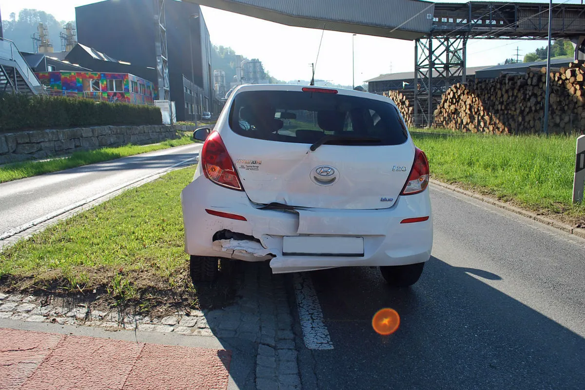 Menznau LU - Drei Fahrzeuge in Auffahrkollision verwickelt