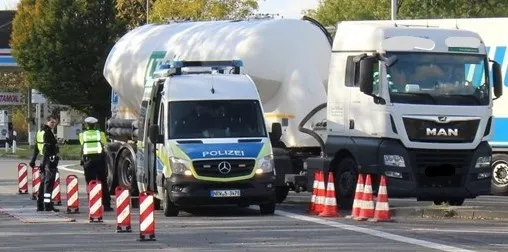 Dortmund – Polizei verlangt 30.000 Euro Sicherheitsleistung für 40-Tonner mit manipulierter Bordelektronik