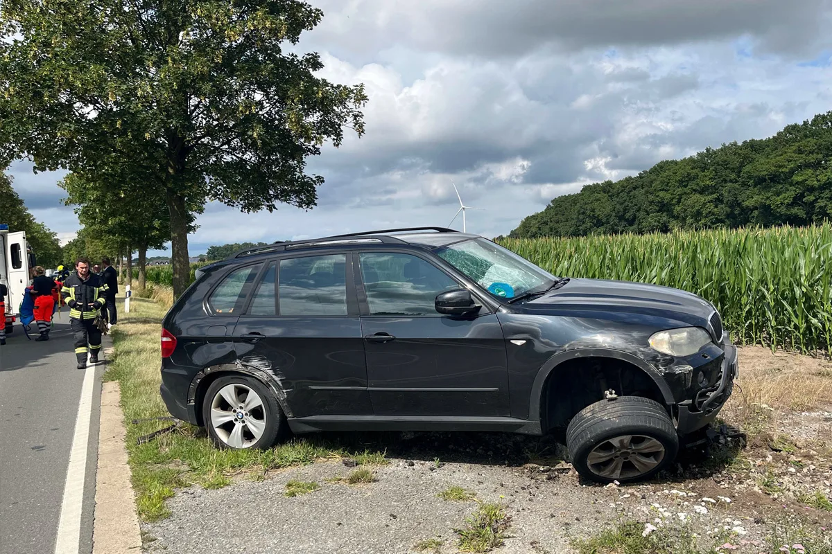 Senden NW – Unfall von Pkw mit Radlader