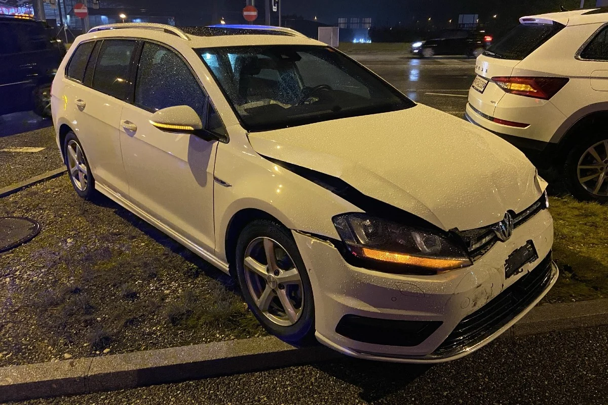 Unfall in Oftringen AG - Rotlicht missachtet