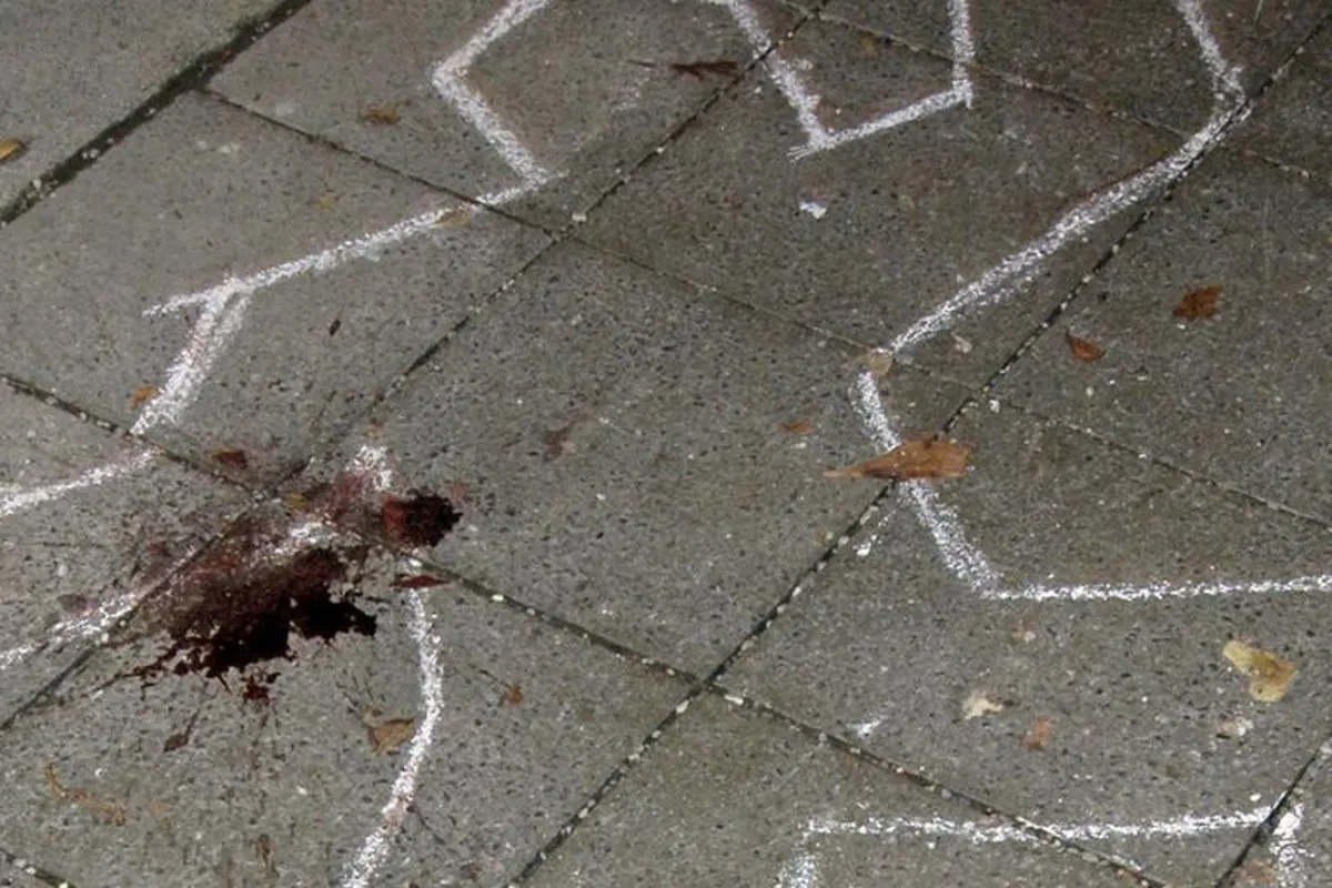 Düsseldorf - Tötungsdelikt - 55-Jähriger erschlägt 23-Jährigen mit Poller