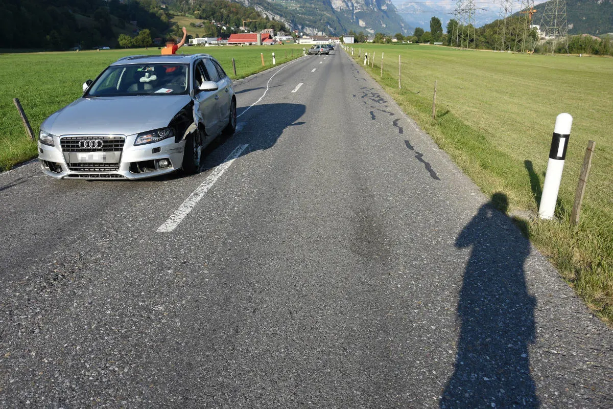Weesen SG - Kollision zwischen zwei Autos