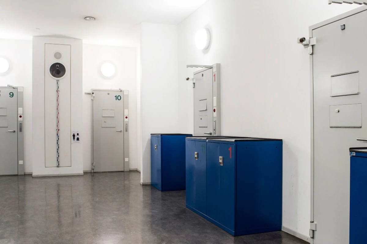 St. Gallen - Mann fällt mehrfach negativ auf und wird in Gewahrsam genommen