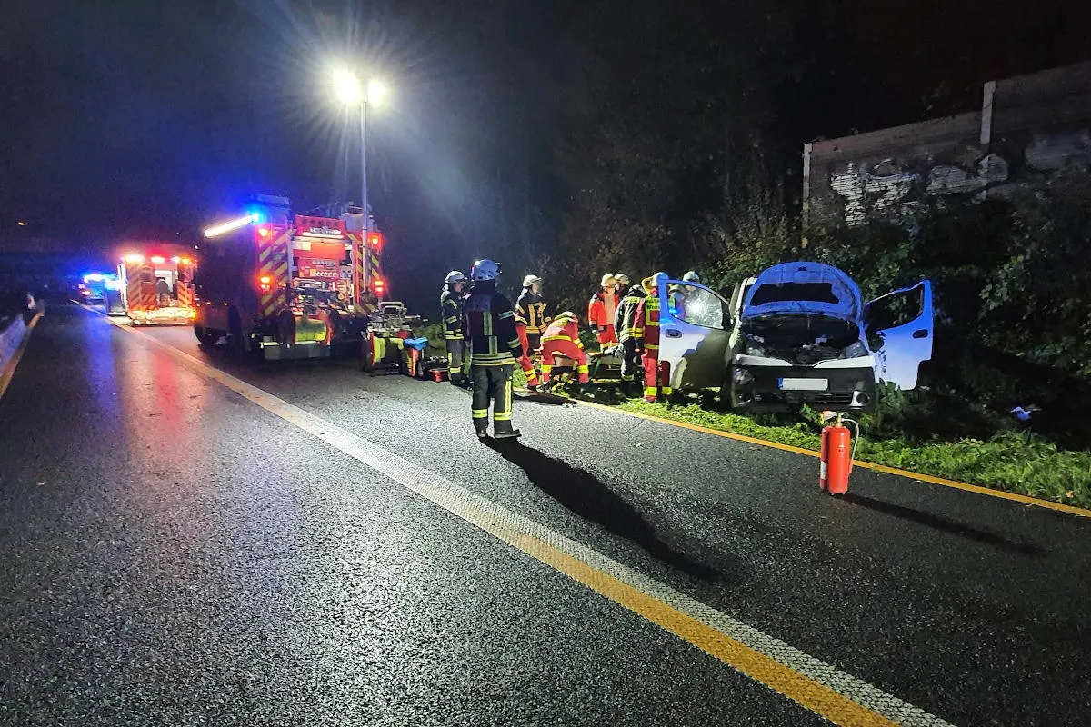 Mülheim an der Ruhr – Ein Verletzter bei Verkehrsunfall auf der A40