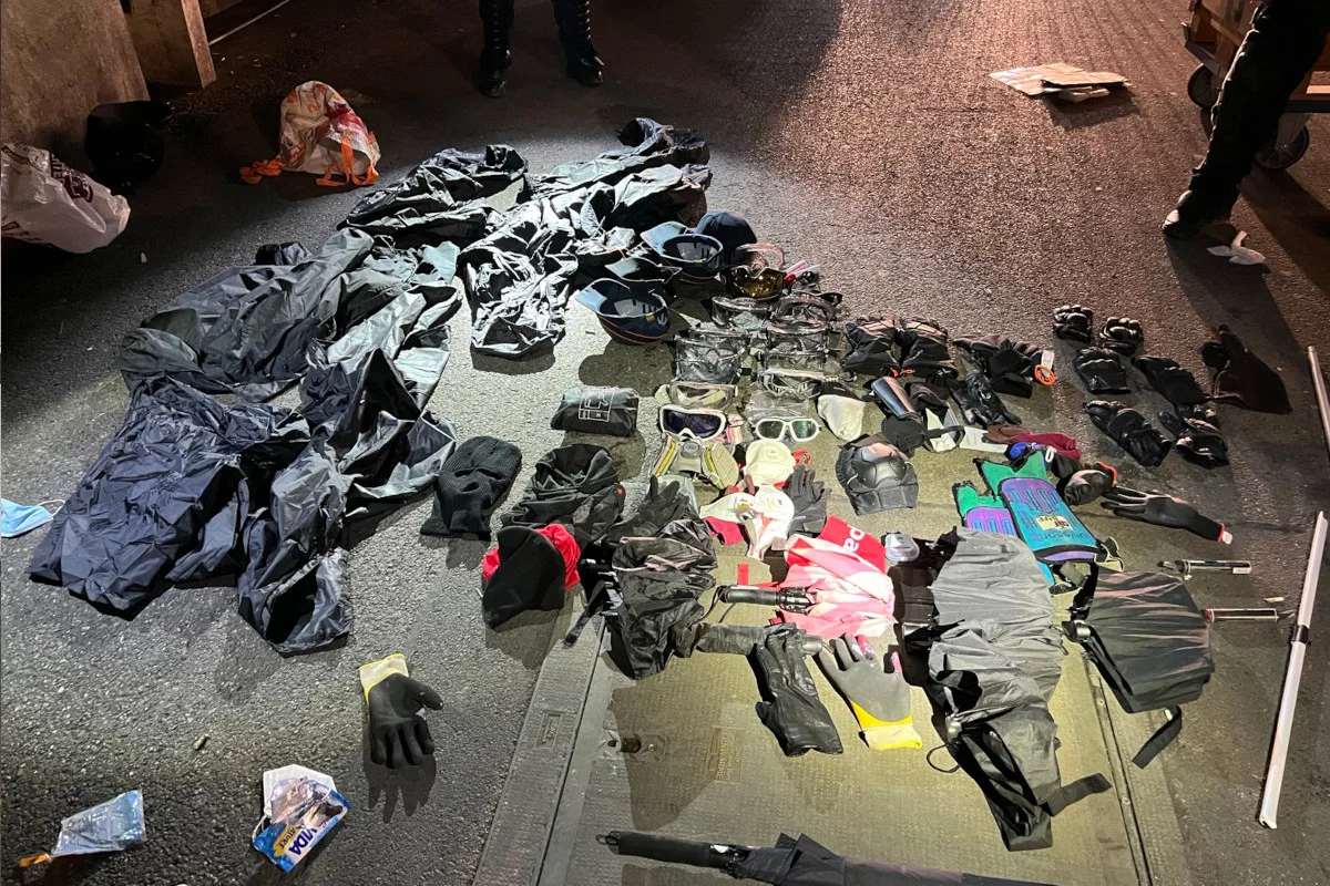 Bern – Demonstranten bei unbewilligter Kundgebung eingekesselt 