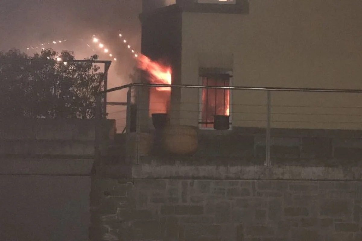 Thalwil ZH  - Brand in Arbeitszimmer - Wohnung nicht mehr bewohnbar