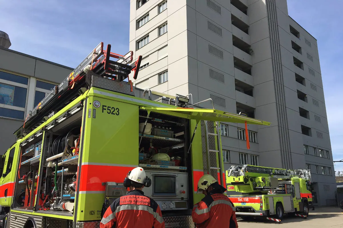 Zürich ZH - Balkonbrand