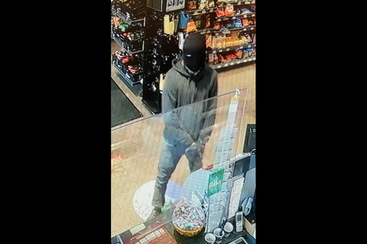 Herisau AR – Raubüberfall auf Tankstellenshop