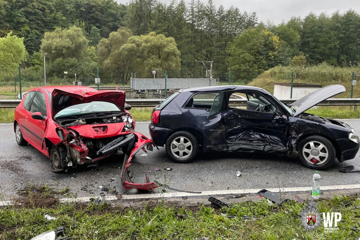 Kreimbach-Kaulbach RP – Zwei Verletzte nach Unfall von zwei Pkw