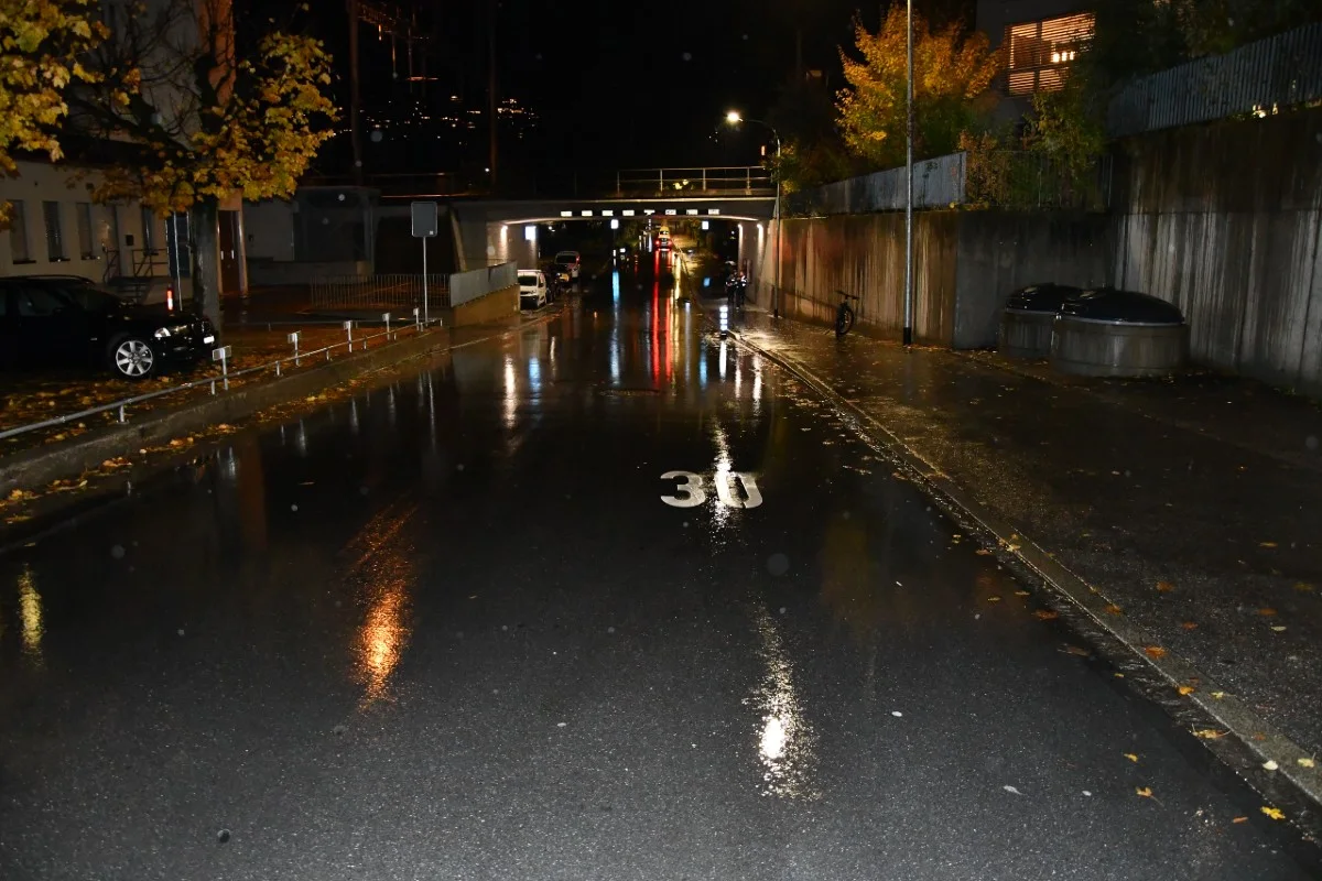 Chur GR - Fussgänger in der Tempo-30-Zone von Velofahrer angefahren