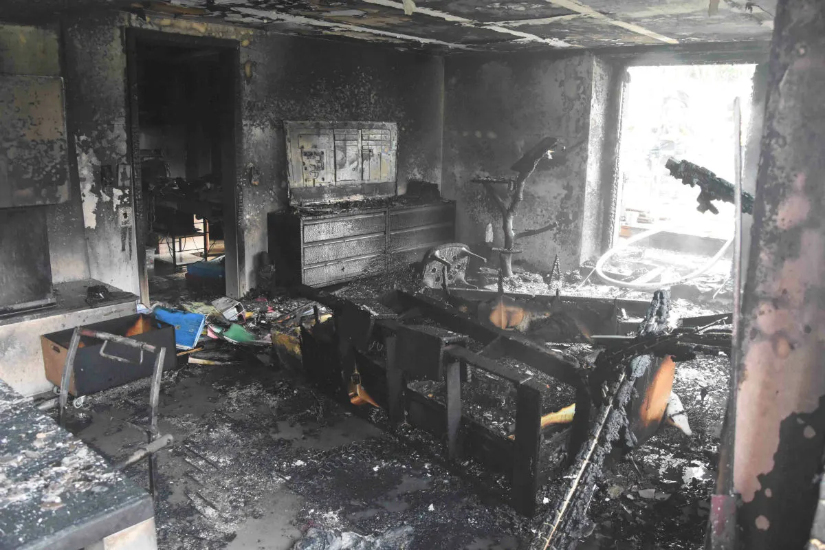 Bichwil SG - Grossbrand zerstört Wohnung komplett