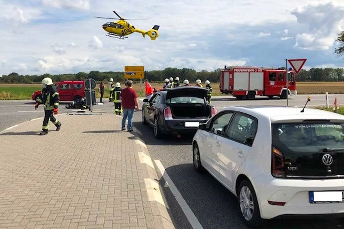 Alsheim - Motorradfahrerin bei Unfall schwer verletzt