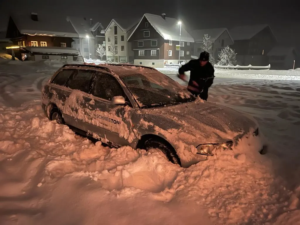 Warnung vor Verkehrsproblemen - Starke Schneefälle in der zweiten Tageshälfte zu erwarten