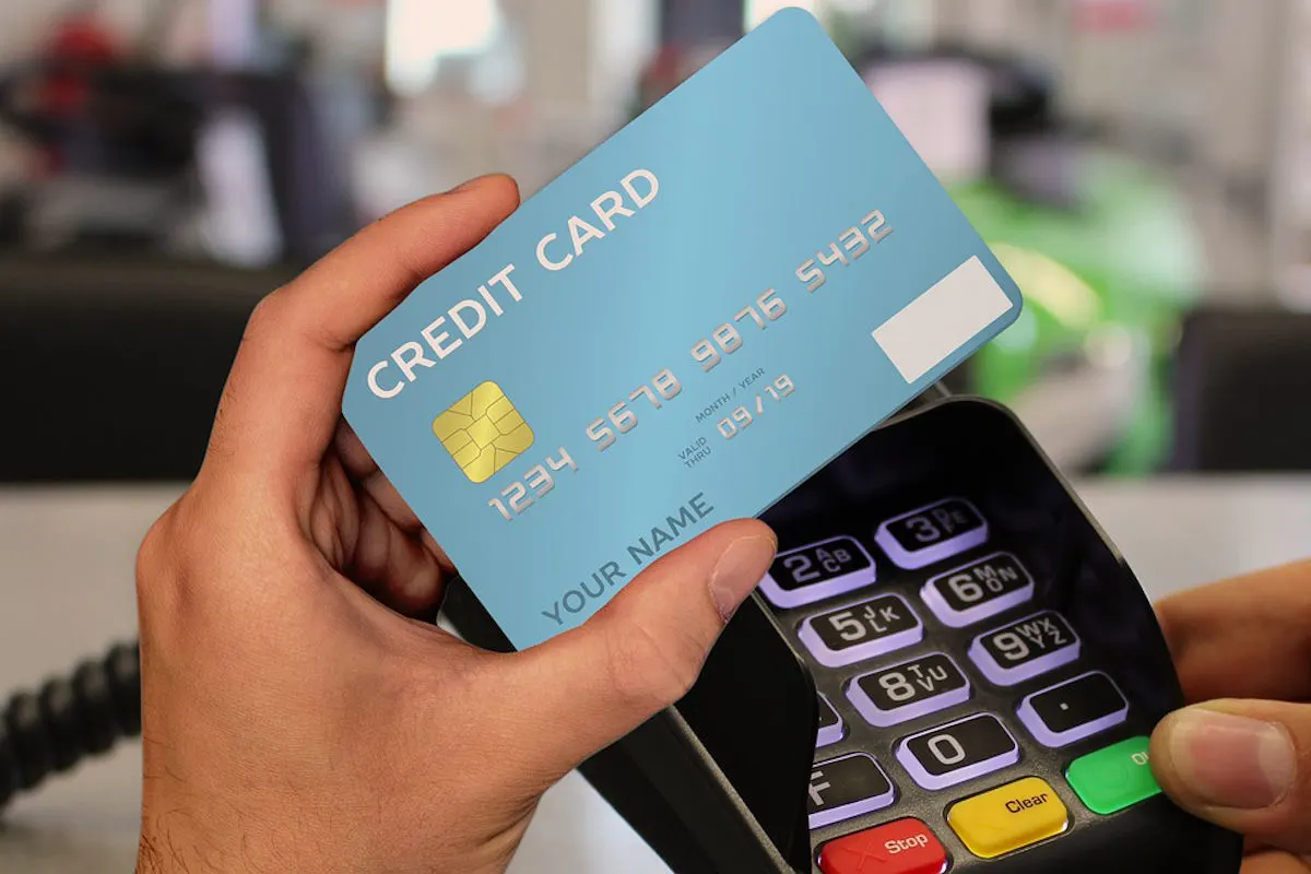 Bargeld, Karte oder Handy? Damit wird in der Schweiz bezahlt