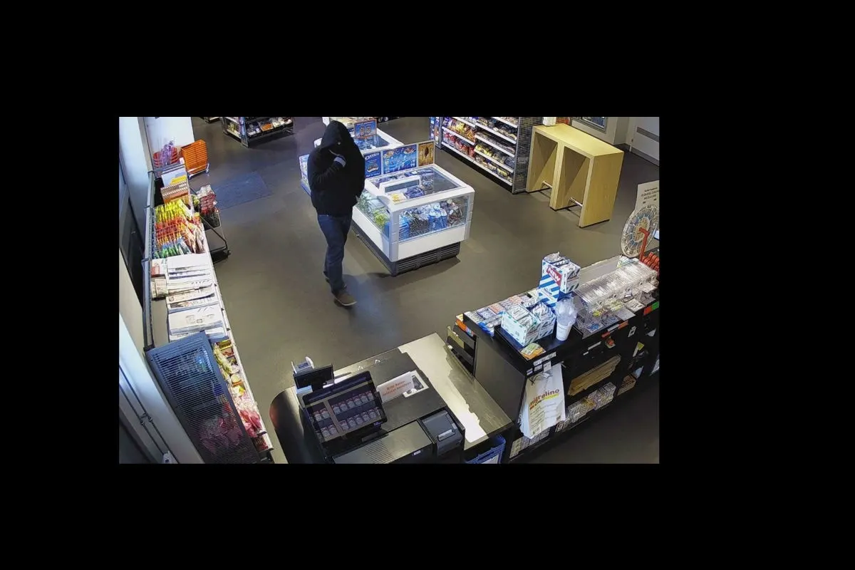 Muttenz BL - Versuchter Raub auf Tankstellenshop - Zeugenaufruf