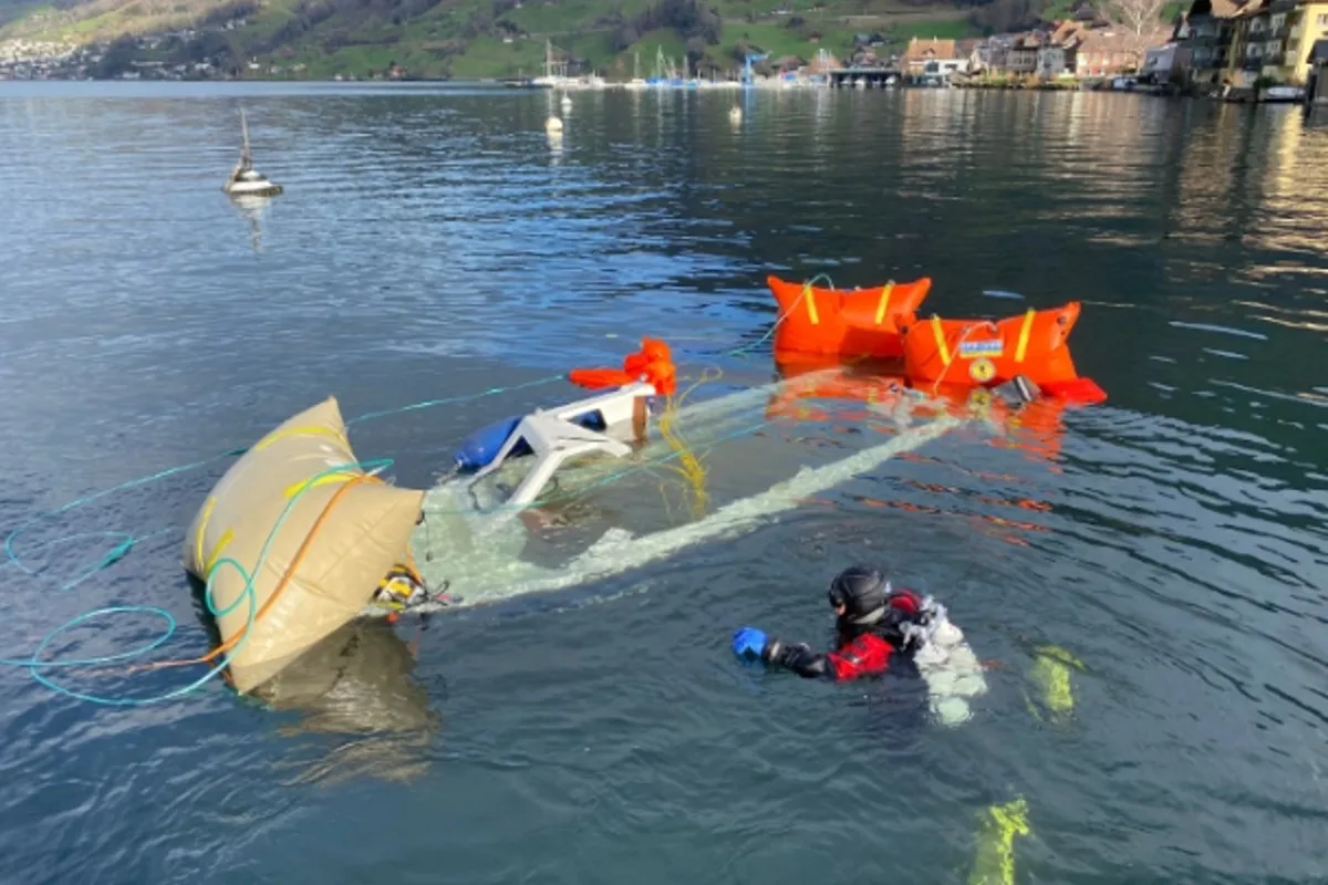 Arth SZ - Gesunkenes Boot konnte heute geborgen werden