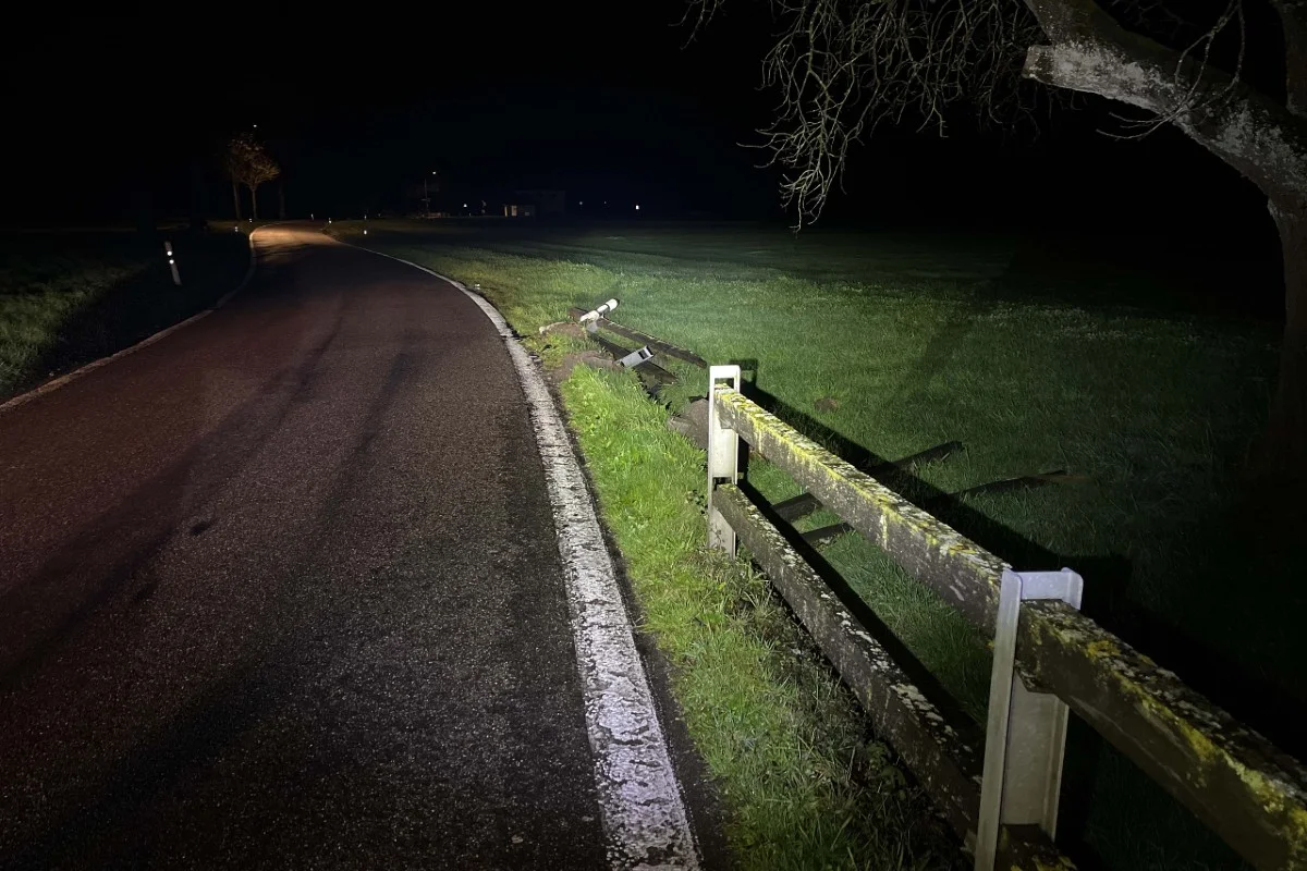 Lenzburg AG - Nach Unfall geflüchtet
