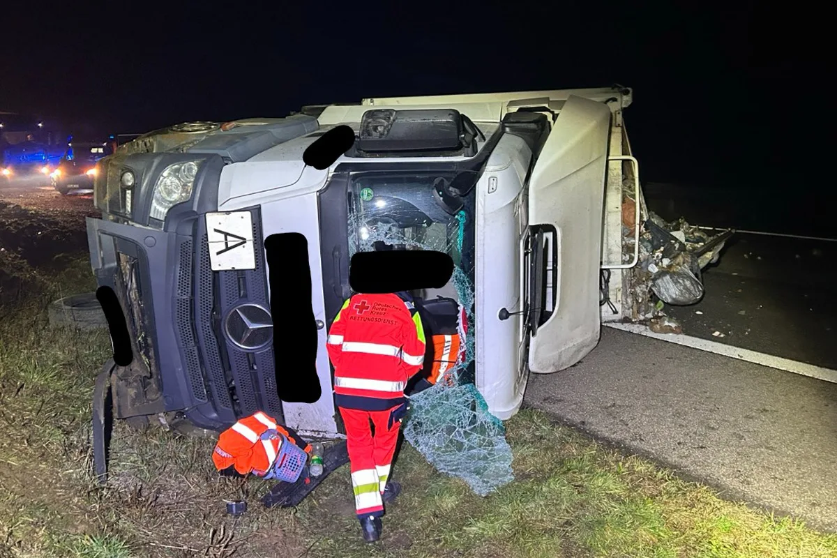 A65 Landau – Fahrer nach Unfall mit Sattelzug schwer verletzt