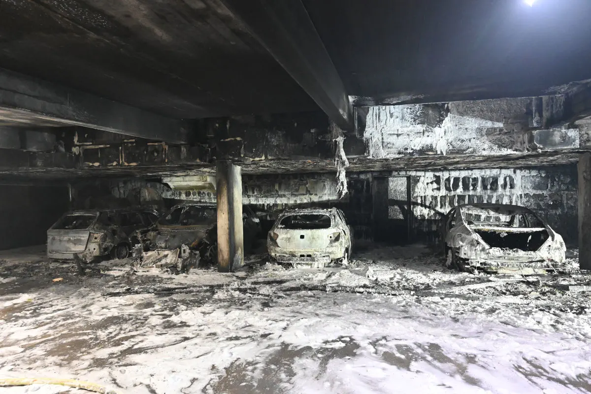 Neuhausen am Rheinfall SH – Mehrere Autos bei Brand in Tiefgarage zerstört