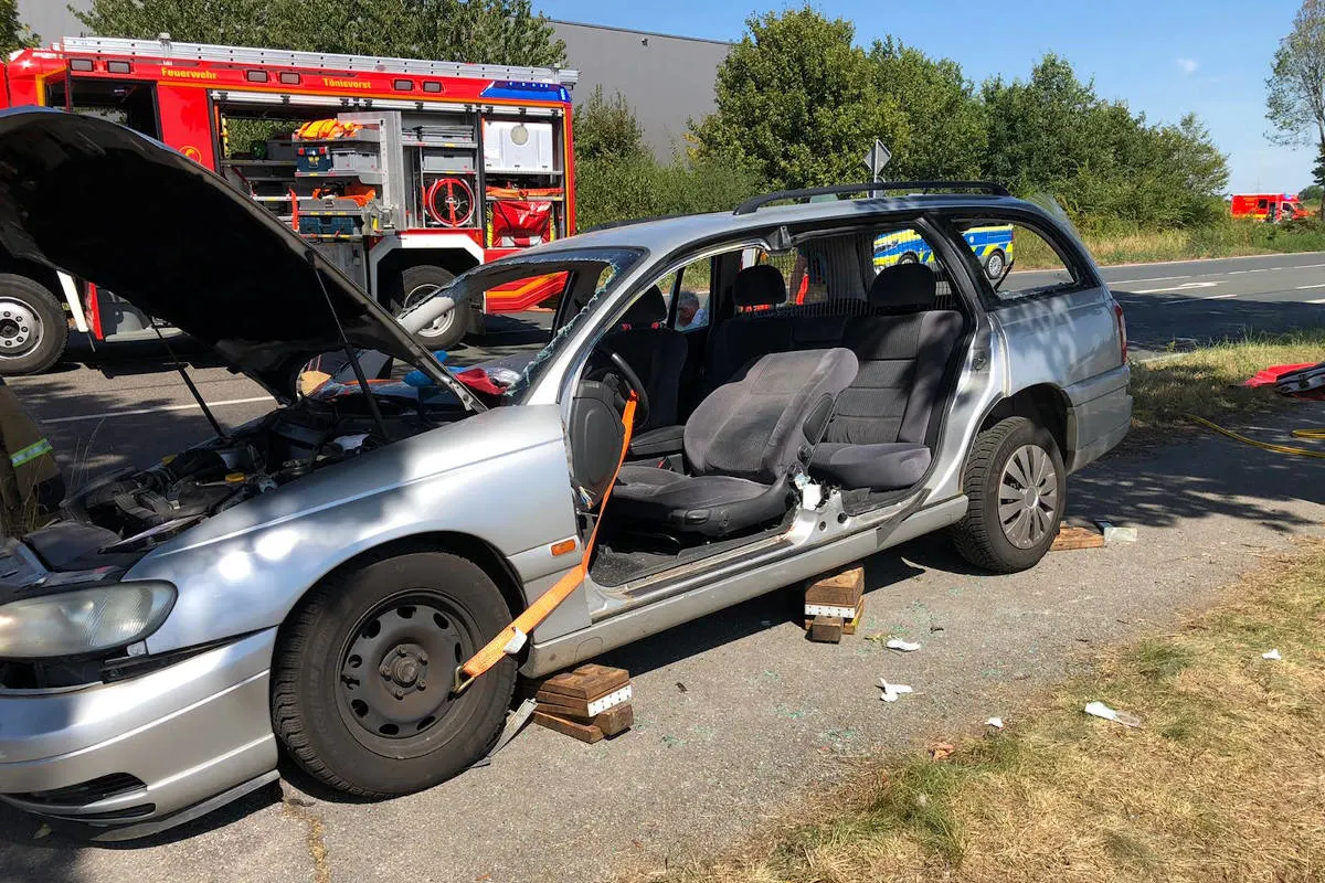 Tönisvorst – Einsatzreicher Tag für die Freiwillige Feuerwehr