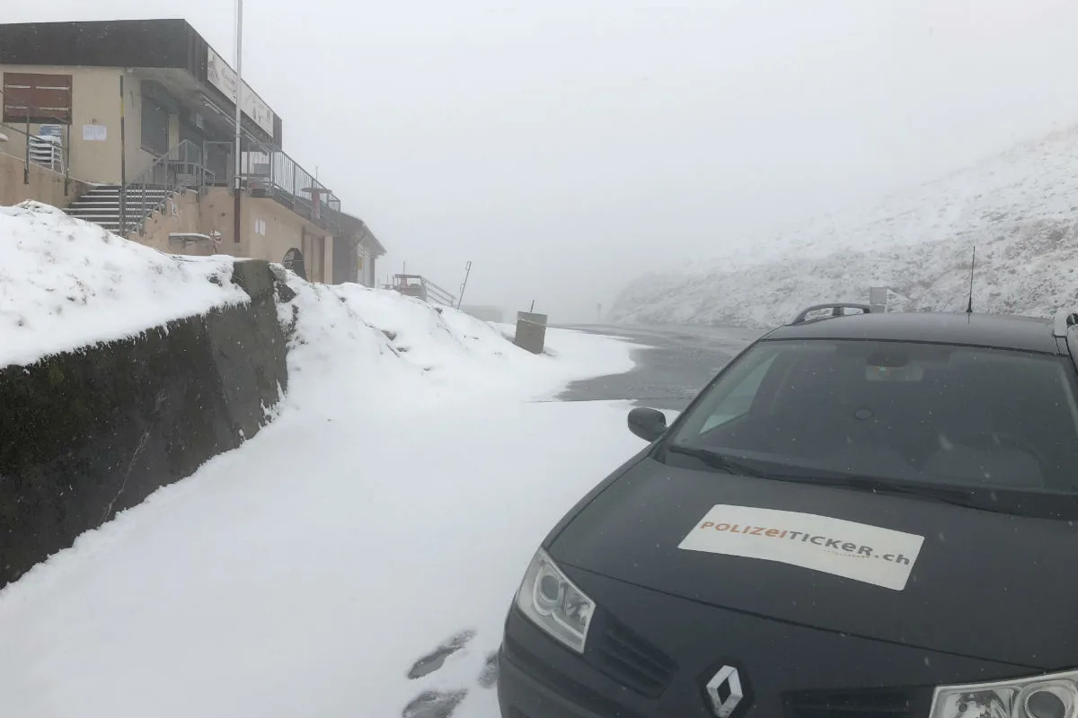 Schweiz - Trüber und auf den Bergen winterlicher Oktoberstart