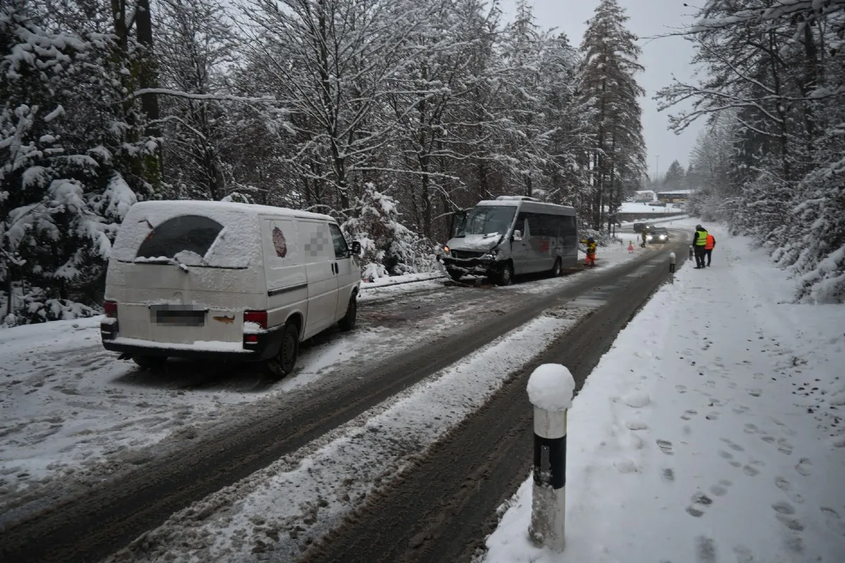 Schnee sorgt für Verkehrsunfälle in Triesen und Mauren