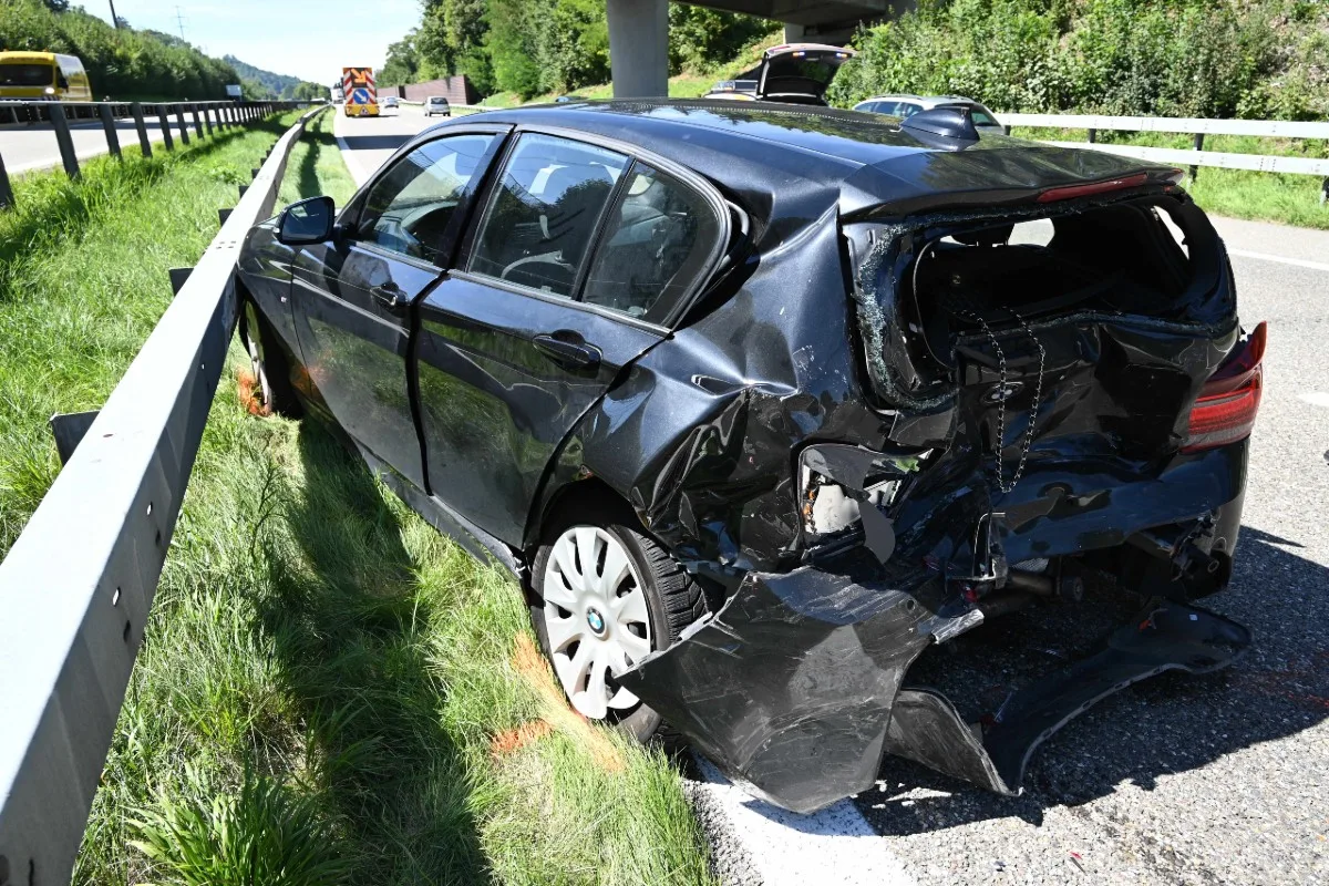 Rorschacherberg SG - Auffahrunfall auf Autobahn A1