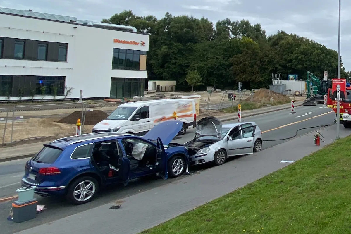 Detmold – Zwei Verletzte nach Kollision