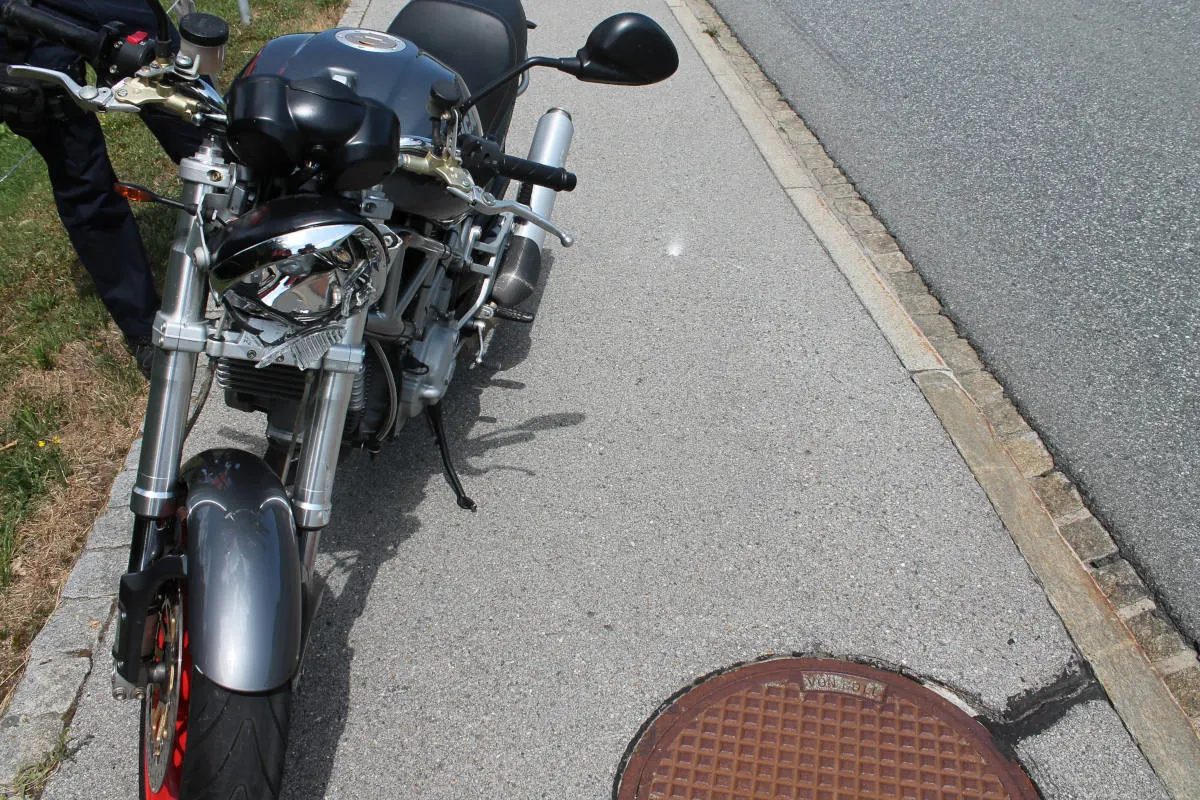 Appenzell AI - Mit Motorrad in Anhänger gefahren