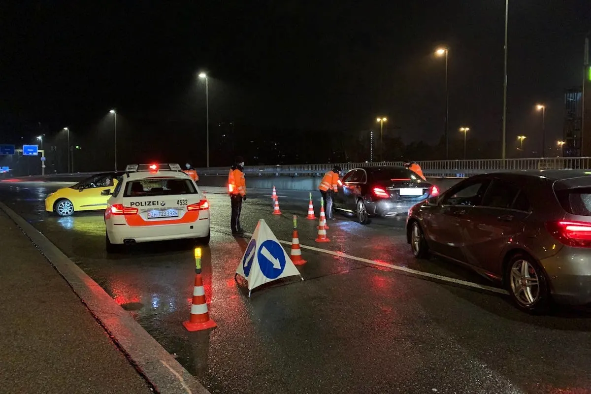 Bezirke Uster und Bülach ZH – 170 Fahrzeuge und deren Insassen kontrolliert
