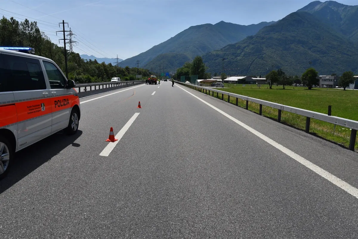 A13 Lumino GR – Motorradfahrer bei Selbstunfall verletzt