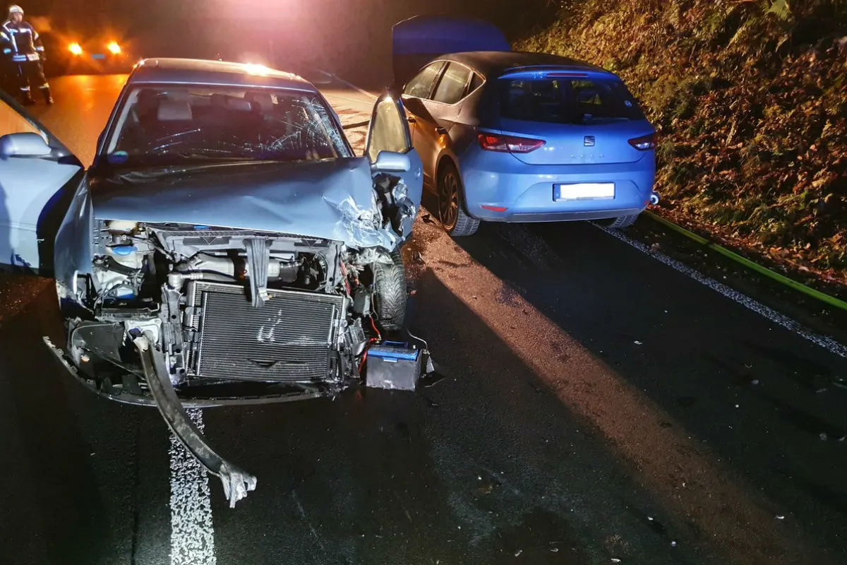 Breckerfeld - Drei Autos in Verkehrsunfall verwickelt