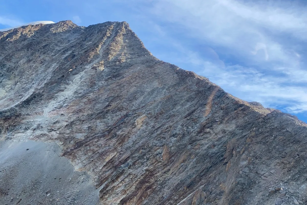 Saas Almagell VS - 28-jähriger Alpinist stürzt  ab und stirbt