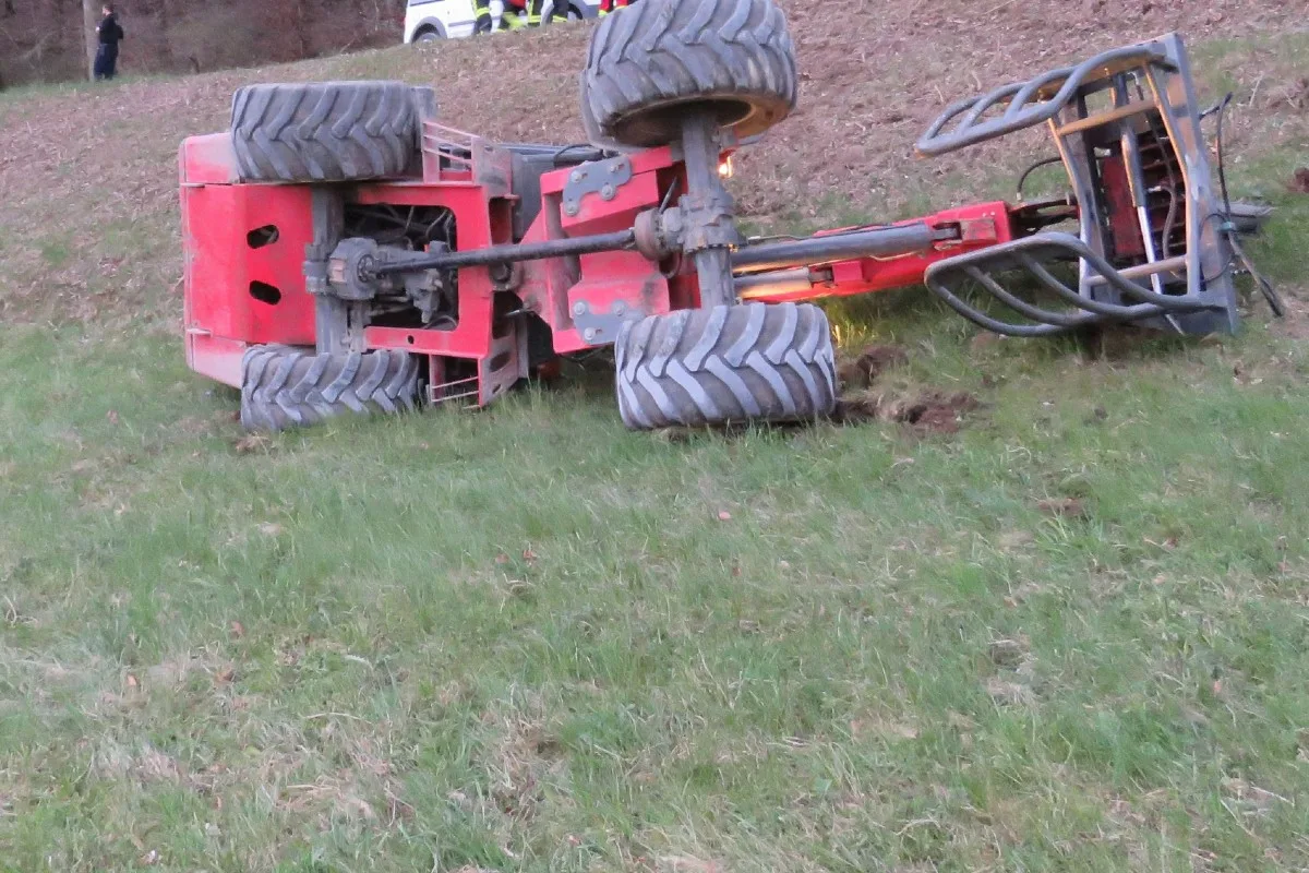 Freienwil AG - Tödlicher Unfall mit landwirtschaftlichem Fahrzeug