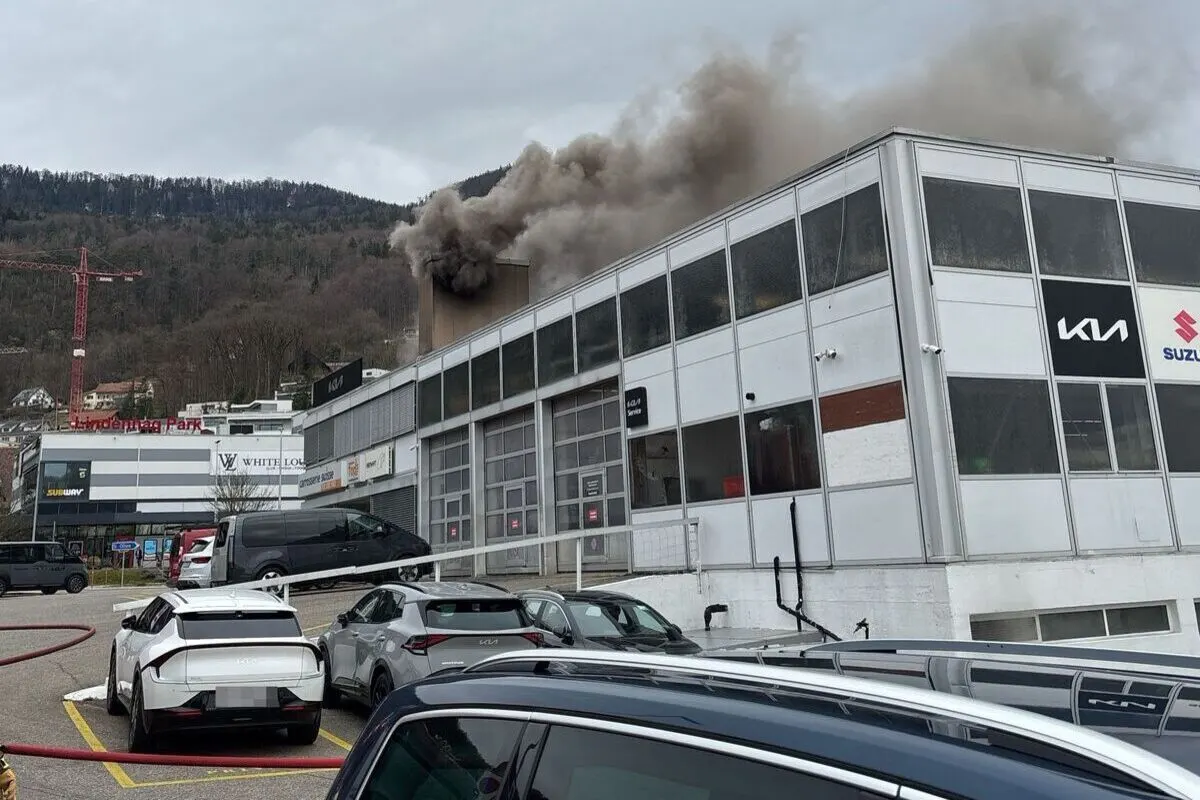 Egerkingen SO – Rauchentwicklung in Autogarage