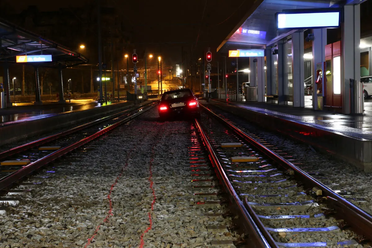 St.Gallen SG - Fahrzeug auf den Gleisen der Appenzeller Bahn