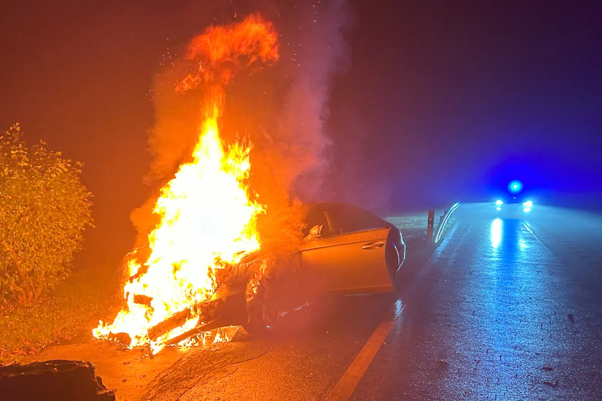 Seewen SZ – Flammen aus dem Motorenraum