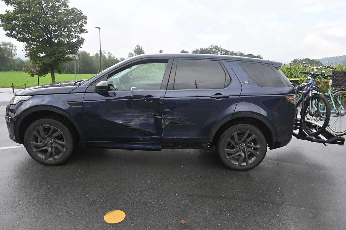 Schaan FL - Verkehrsunfall an der Kreuzung