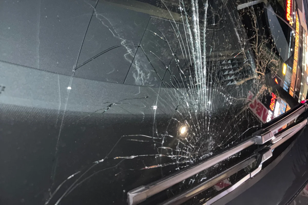 Netstal GL – Polizei sucht Fussgänger nach Verkehrsunfall 