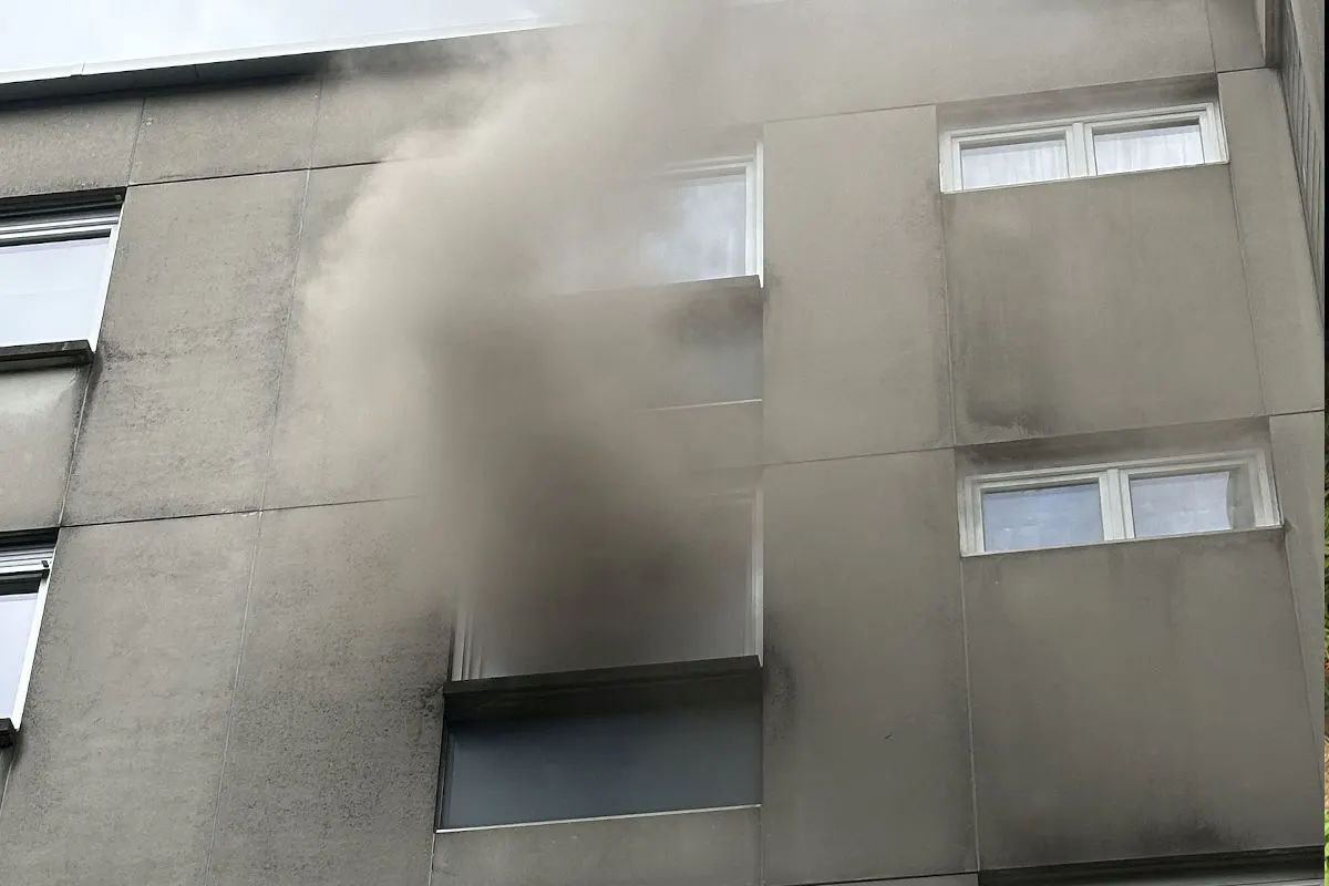 Pratteln BL – Person bei Brand in Mehrfamilienhaus verletzt