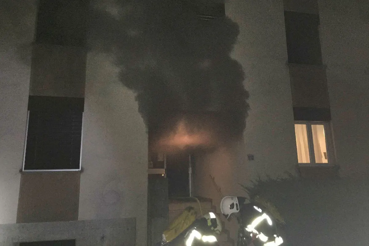 Bulle FR - Brand in einem Gebäude in Bulle