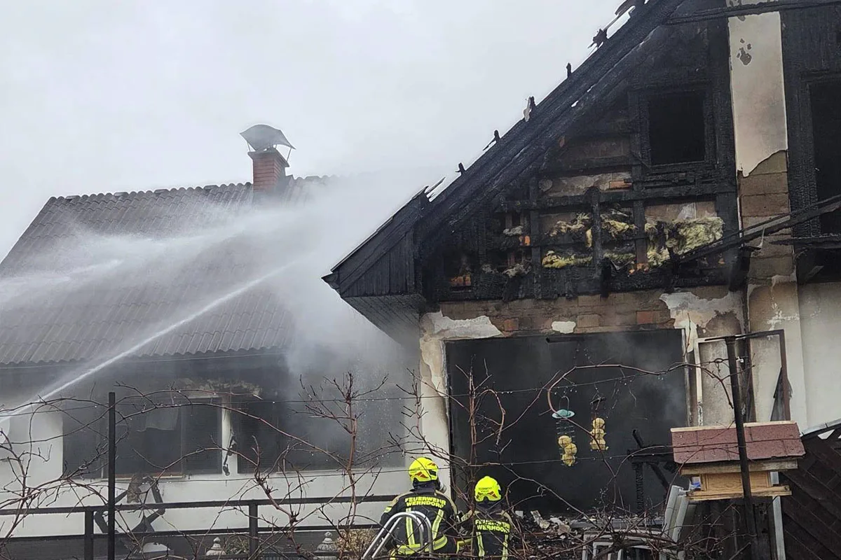 Kalsdorf – Eine Tote und ein Schwerverletzter nach Brand von Haus