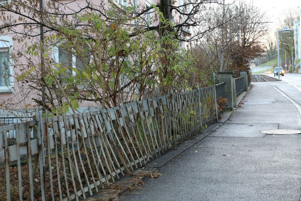 St. Gallen SG - Mit geklautem Auto verunfallt - Zeugenaufruf