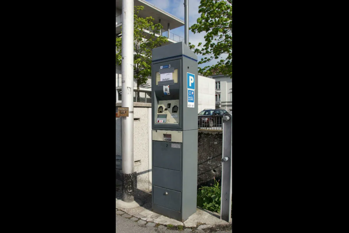 Gossau/St. Gallen SG - Parkautomaten aufgebrochen
