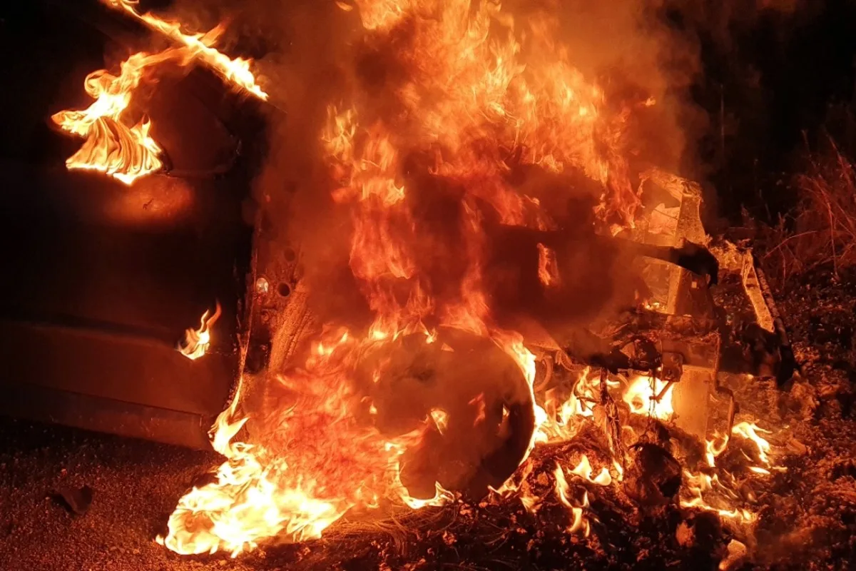 Rheineck SG - Peugeot in Vollbrand