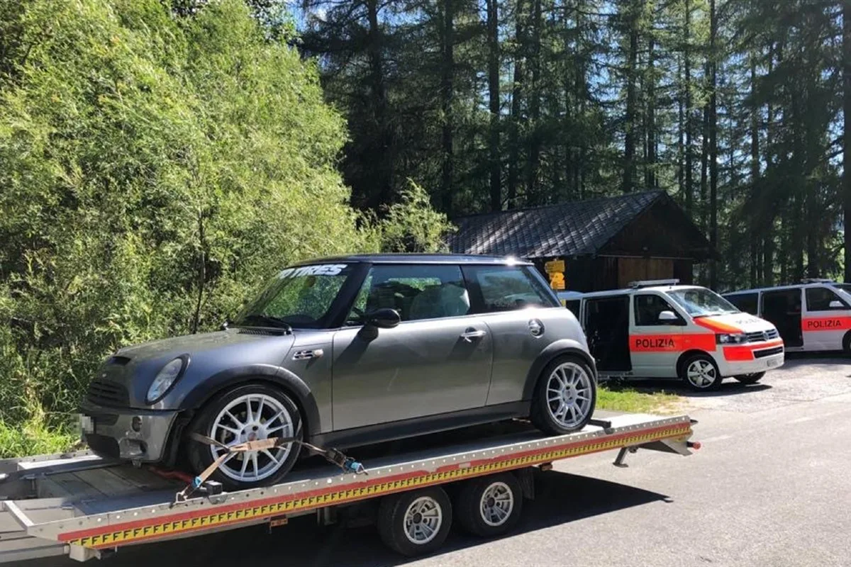 Kontrollen in Val Müstair GR - Raser und mehrere Schnellfahrer zur Anzeige gebracht - Auto sichergestellt!